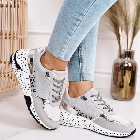 Women's Water-Repellent Lined Winter Trainers