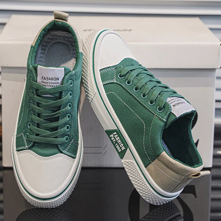 Lightweight Men's Canvas Lace-Up Skate Shoes