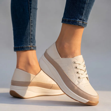 Women's Cushioned Insole Everyday Lace Up Sneakers