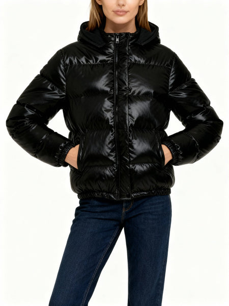 Lightweight Women's Quilted Jacket with Glossy Finish