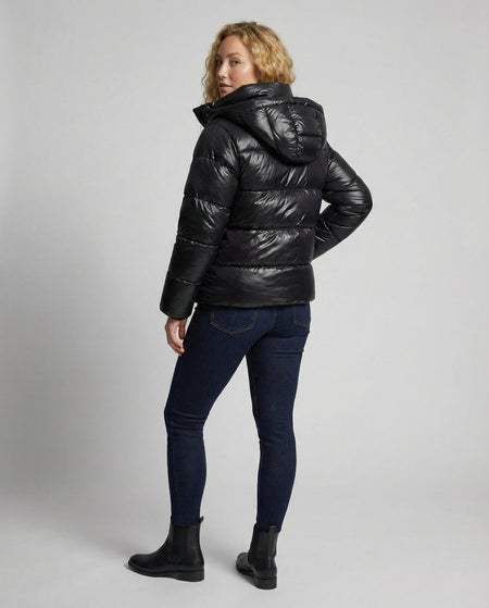 Women's Sporty Hooded Quilted Jacket with Pockets