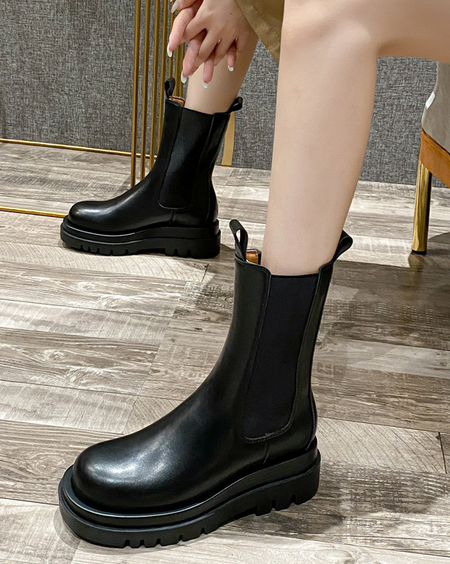 Women's Sleek Knee High Long Boots