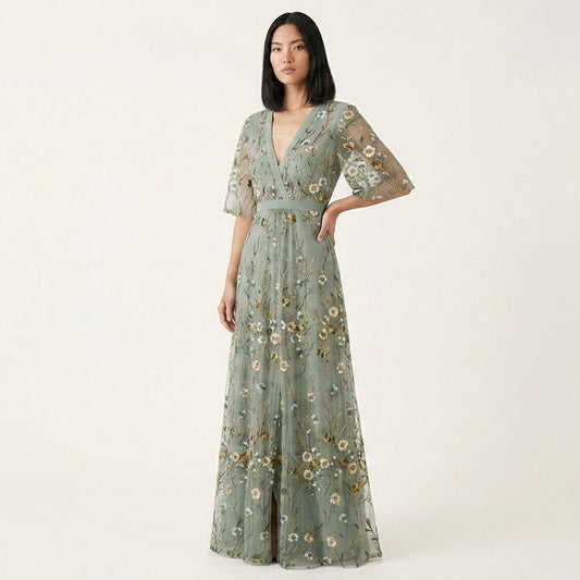 Romantic Floral Print Flowing Full Length Maxi Dress